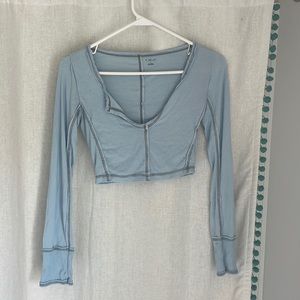 urban cropped long sleeve